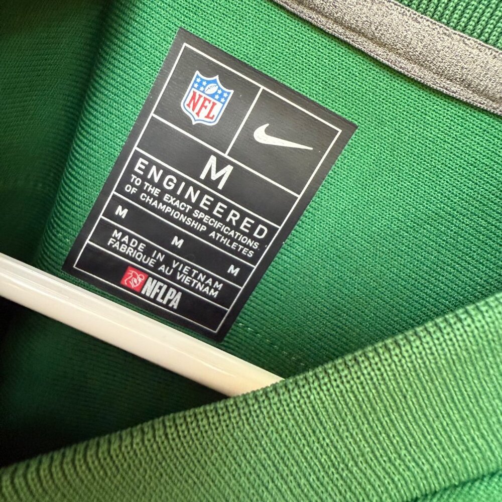 boys youth size M Aaron Rodgers New York Jets #8 NFL Green Nike Jersey Youth - Picture 5 of 5
